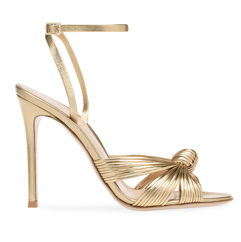 Fashionable party shoes